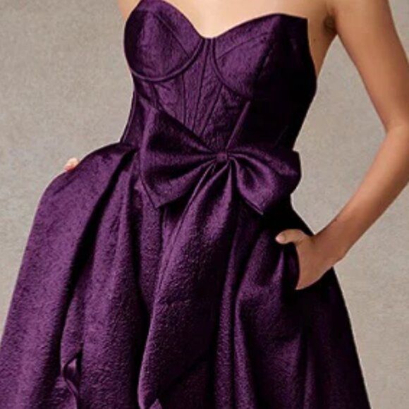 Elegant Strapless Purple Evening Gown - Picture 2 of 6